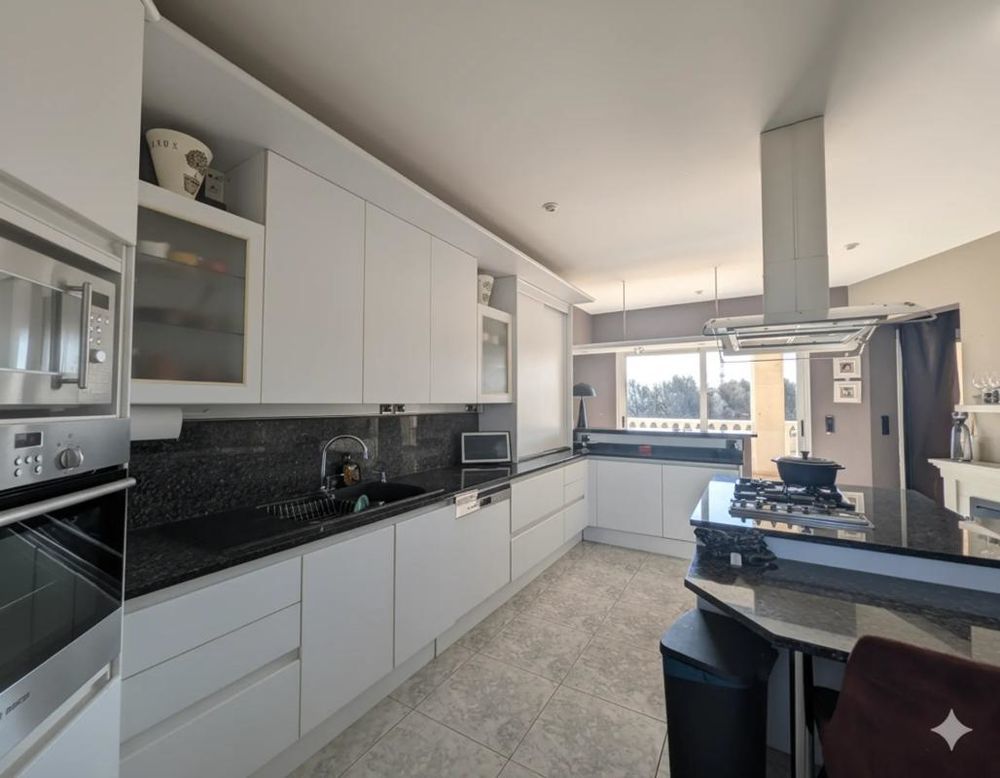 � vendre  Propri�t�/ch�teau Bages (11100)