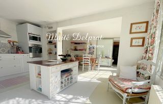  Maison � vendre 9 pi�ces 262 m�