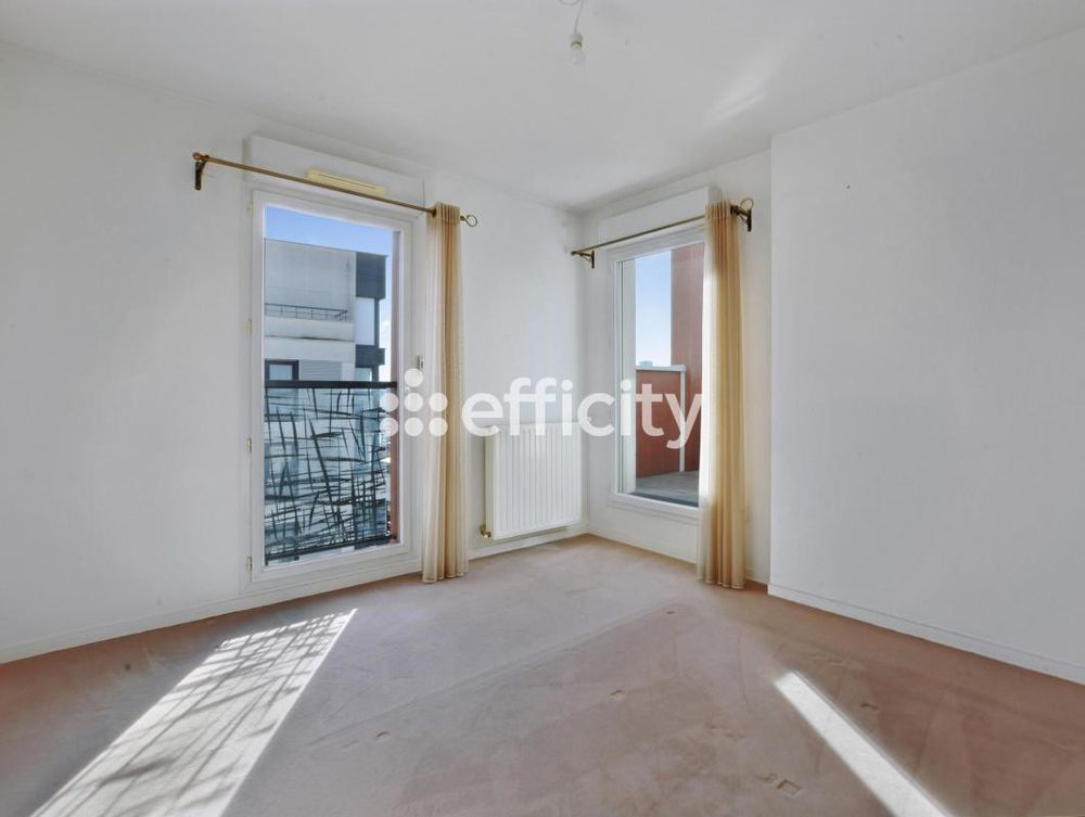 � vendre  Appartement Saint-Ouen (93400)