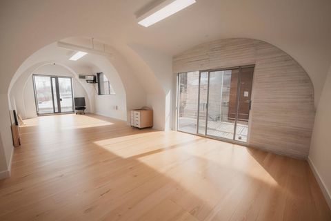 EXCLUSIVITE SALERNE - Local commercial centre ville 60 m&sup2; 700 83690 Salernes