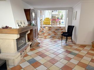  Maison � vendre 10 pi�ces 250 m�