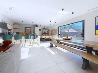  Maison � vendre 4 pi�ces 101 m�