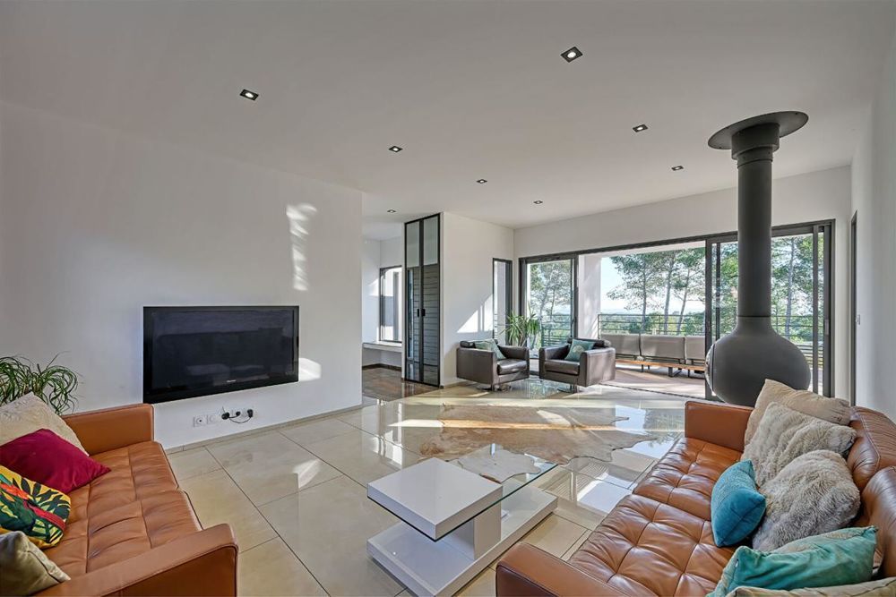 � vendre  Propri�t�/ch�teau N�mes (30000)