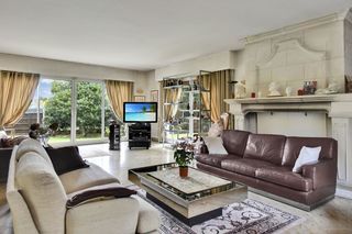  Maison � vendre 9 pi�ces 235 m�