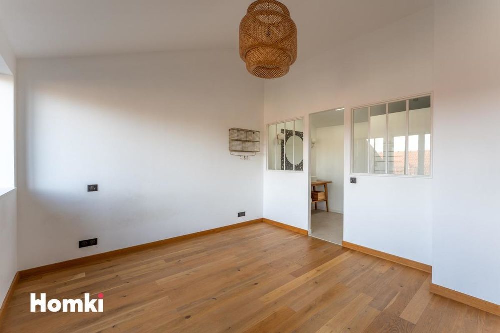 � vendre  Appartement Bordeaux (33300)