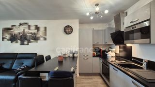  Appartement � vendre 4 pi�ces 74 m�