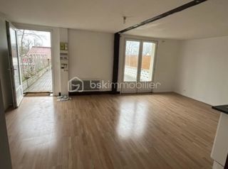  Immeuble � vendre 15 + pi�ces 372 m�