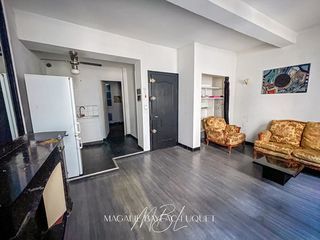  Immeuble � vendre 6 pi�ces 103 m�