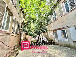  Immeuble � vendre 15 + pi�ces 450 m�