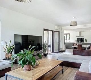  Maison � vendre 5 pi�ces 235 m�