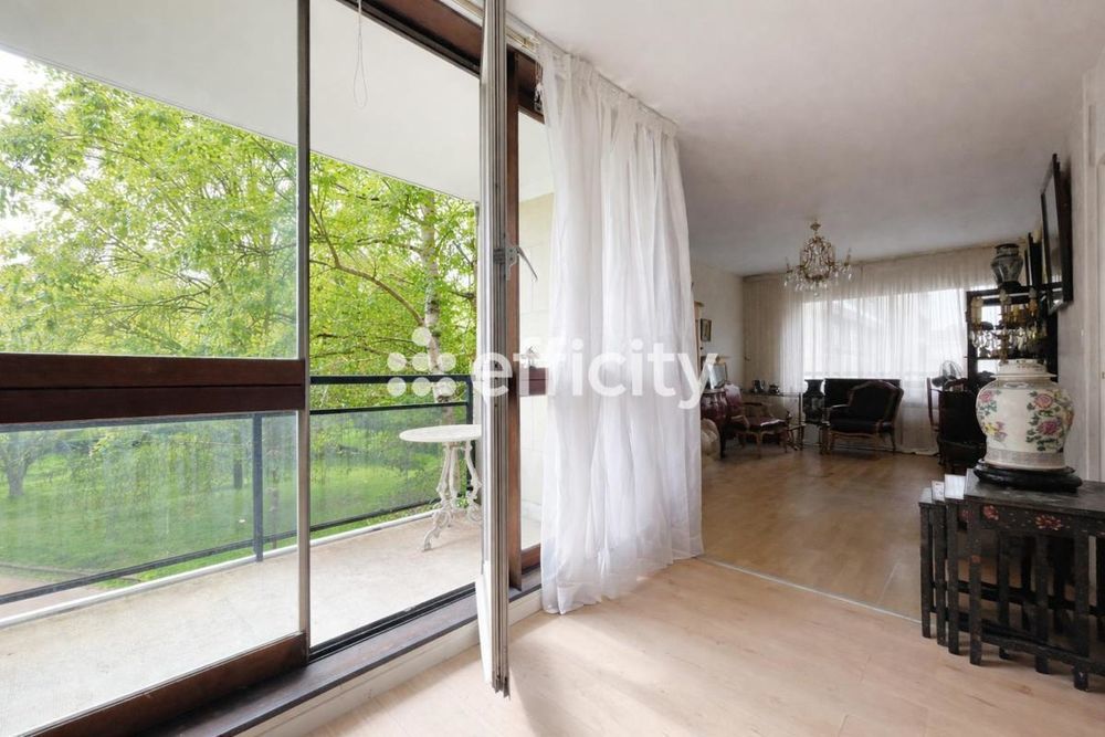 � vendre  Appartement Versailles (78000)