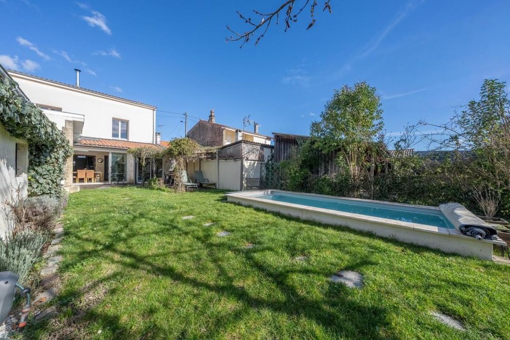 � vendre  Maison Bordeaux (33300)