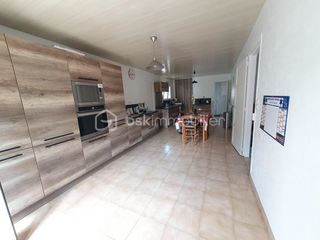  Maison � vendre 7 pi�ces 140 m�