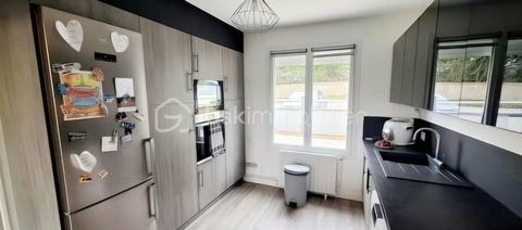   Maison familiale avec jardin et terrasse � Charme et fonctionnalit� dans Cherbourg-en-Cotentin Maison - 4 pi�ce(s) - 79 m�