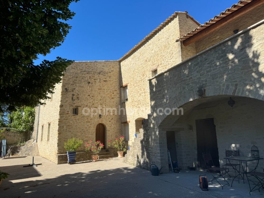 � vendre  Propri�t�/ch�teau Aiglun (04510)