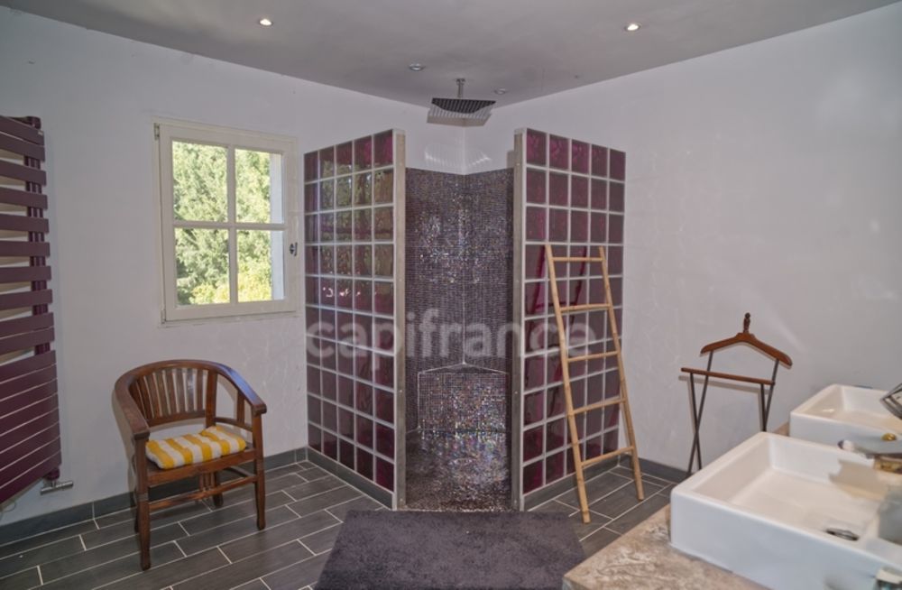 � vendre  Propri�t�/ch�teau Graveson (13690)