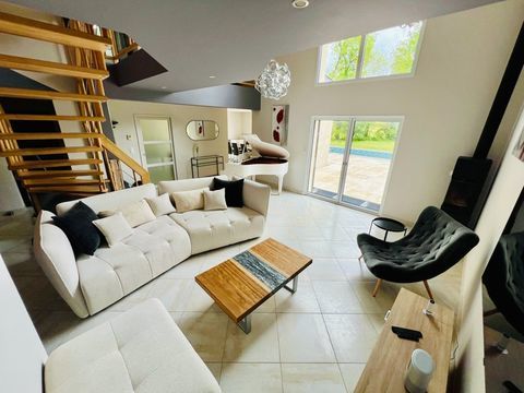  Maison � vendre 6 pi�ces 208 m�