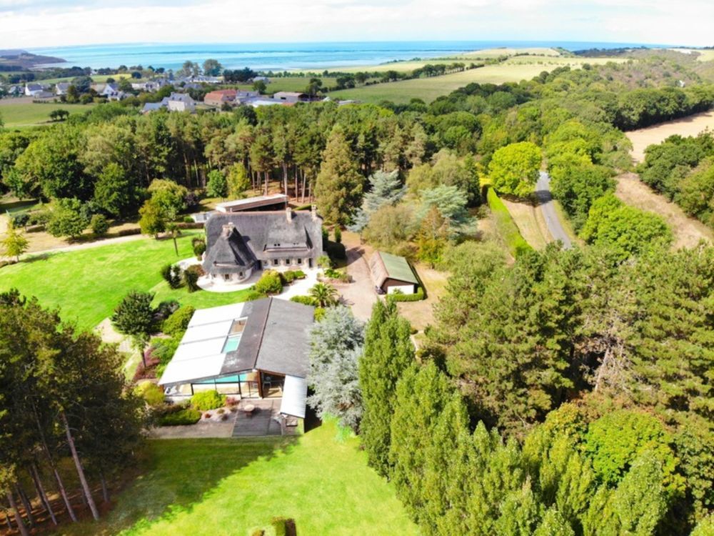 � vendre  Propri�t�/ch�teau Hillion (22120)