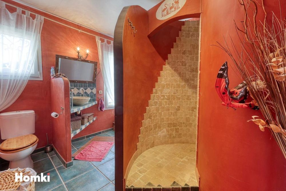 � vendre  Maison N�oules (83136)