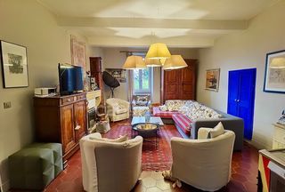  Maison � vendre 9 pi�ces 264 m�