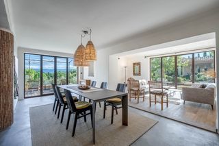  Maison � vendre 8 pi�ces 300 m�