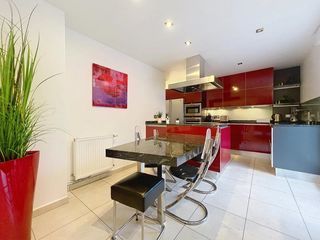  Villa � vendre 8 pi�ces 212 m�