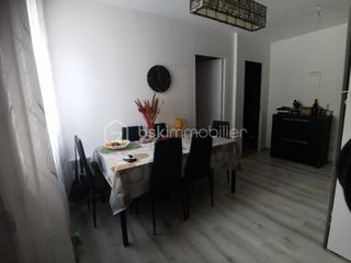  Immeuble � vendre 8 pi�ces 180 m�