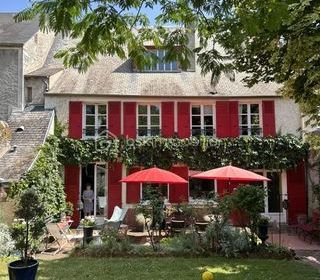  Propri�t�/ch�teau � vendre 9 pi�ces 180 m�