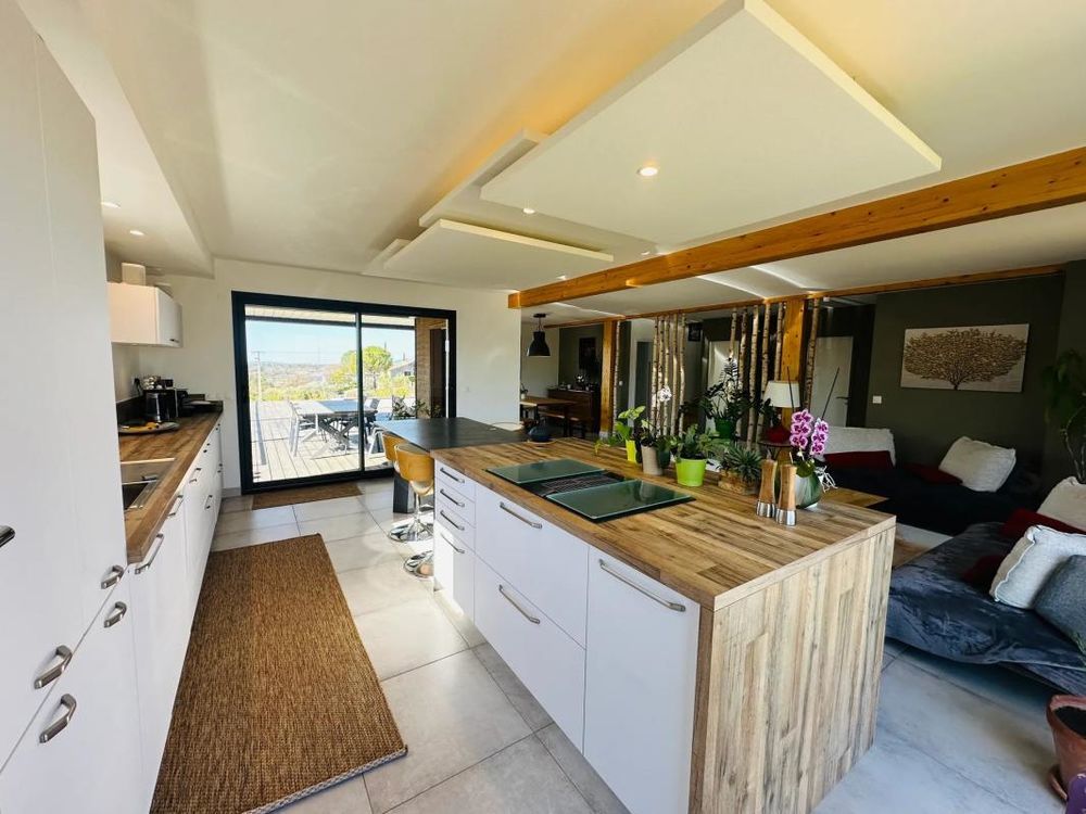 � vendre  Maison Valensole (04210)