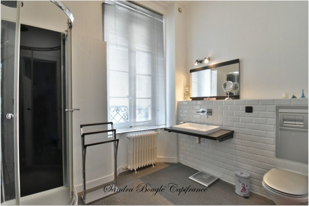 � vendre  Maison Laval (53000)