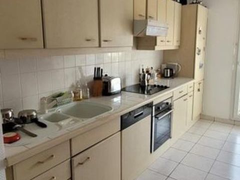   Appartement de 70m2 � louer sur Saint-Louis 