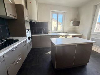  Maison � vendre 7 pi�ces 198 m�