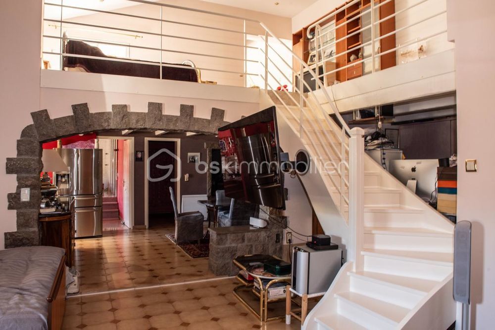 � vendre  Villa Villeneuve-de-Berg (07170)