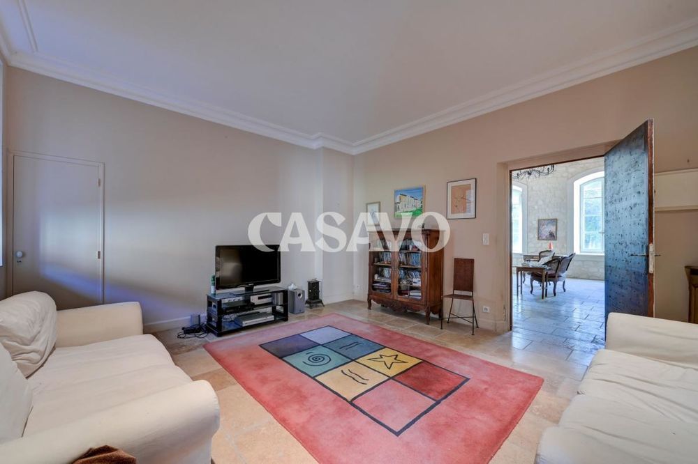 � vendre  Propri�t�/ch�teau Arles (13200)