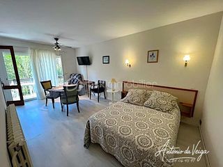  Immeuble � vendre 15 + pi�ces 359 m�