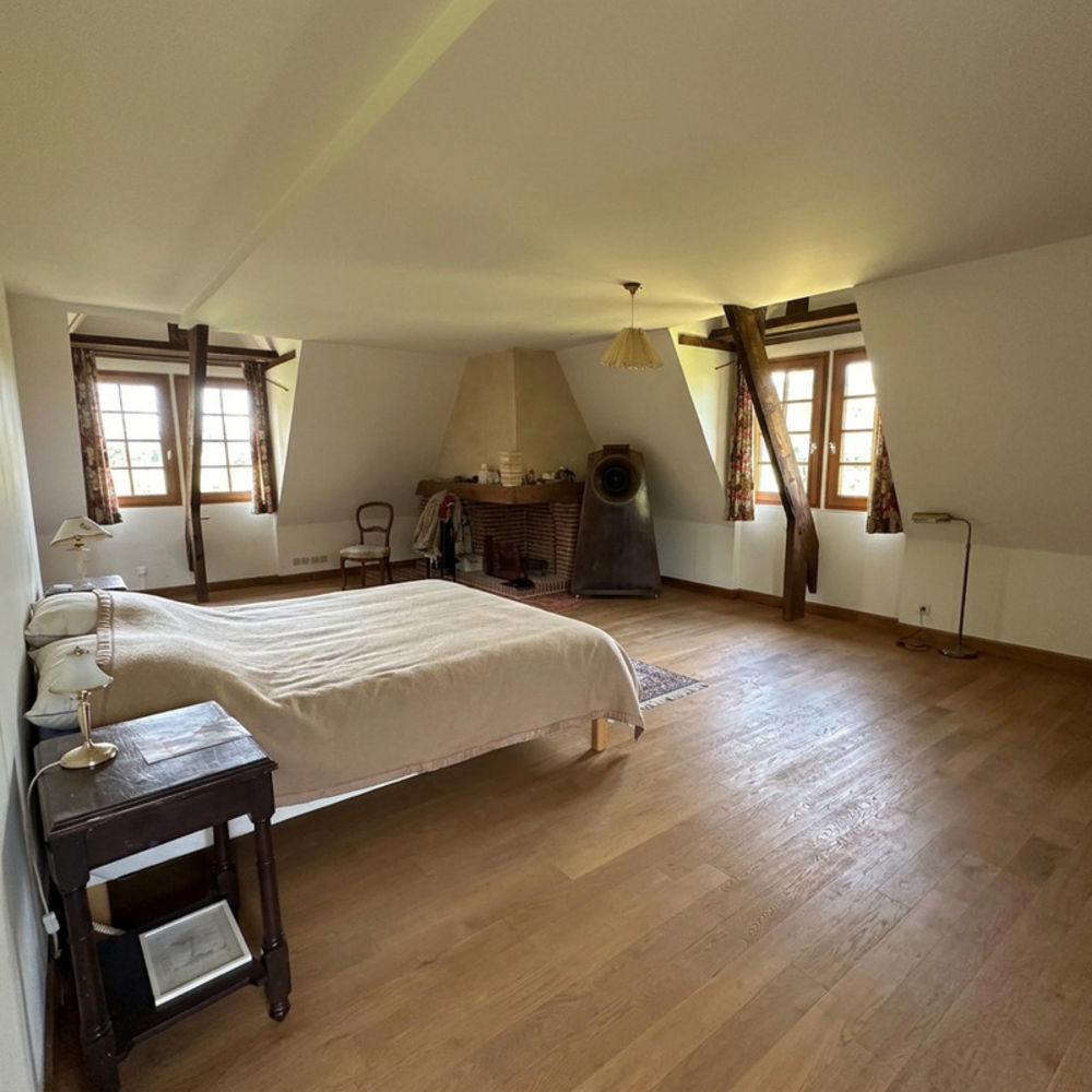 � vendre  Propri�t�/ch�teau Saint-Georges-du-Vi�vre (27450)