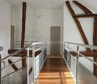  Immeuble � vendre 15 + pi�ces 700 m�