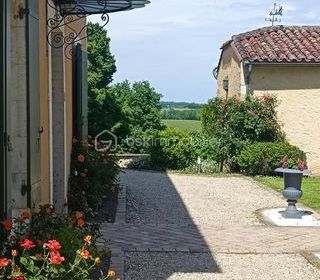  Propri�t�/ch�teau � vendre 10 pi�ces 316 m�