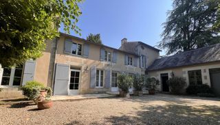  Maison � vendre 9 pi�ces 210 m�