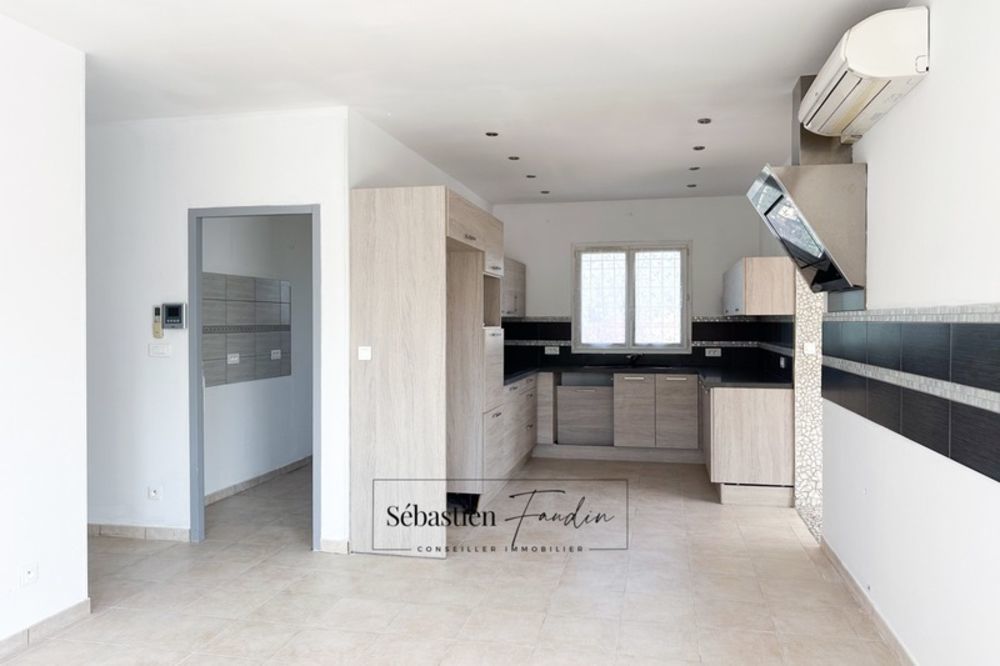 � vendre  Maison Bouc-Bel-Air (13320)