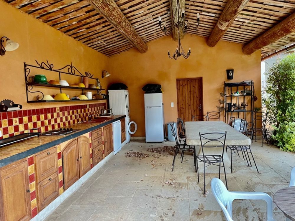 � vendre  Maison Roussillon (84220)