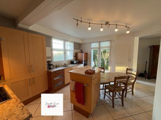  Maison � vendre 6 pi�ces 205 m�