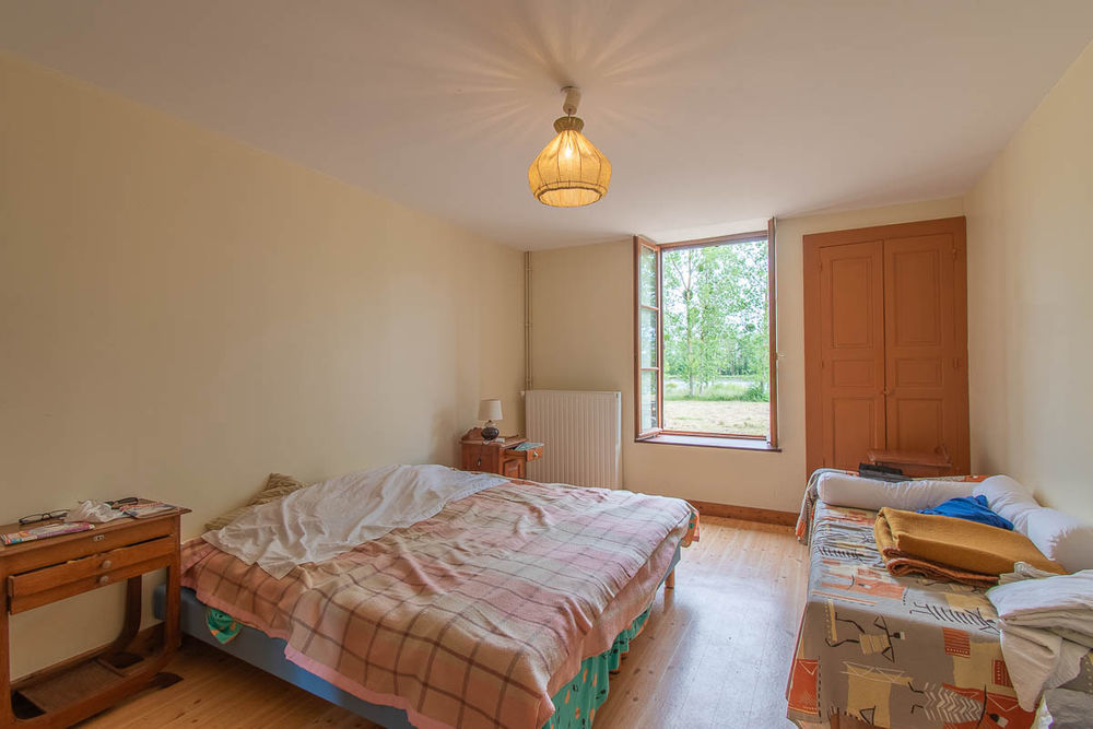 � vendre  Propri�t�/ch�teau Boussac (23600)