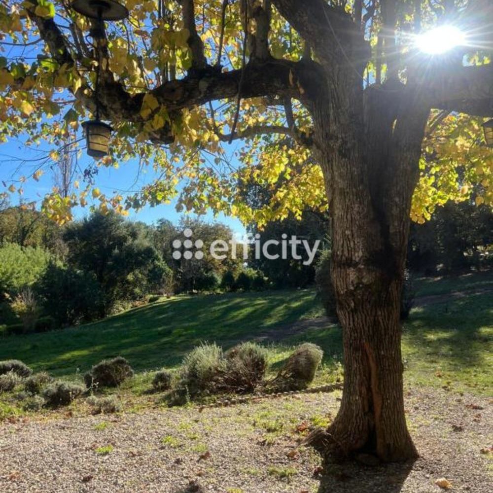 � vendre  Villa La Garde-Freinet (83680)