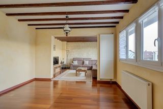  Appartement � vendre 8 pi�ces 156 m�