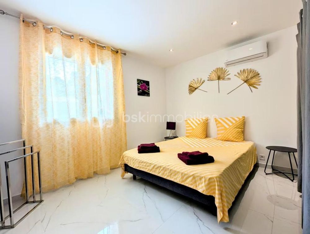 � vendre  Maison Vallauris (06220)