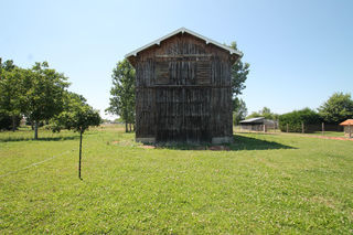  Remise / Grange � vendre 1 pi�ce 83 m�