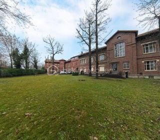  Immeuble � vendre 15 + pi�ces 1665 m�