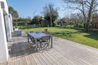  Maison � vendre 8 pi�ces 250 m�