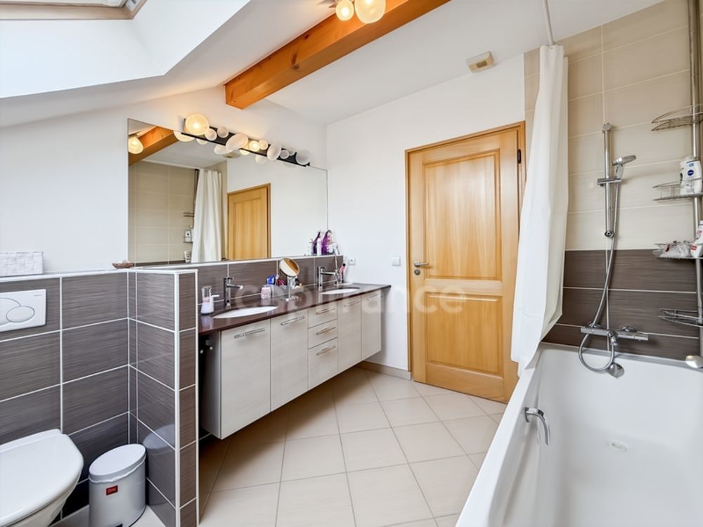 � vendre  Maison Pr�vessin-Mo�ns (01280)